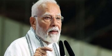 कार-बाइक इंडस्ट्री को मिलेगी नई रफ्तार, पीएम मोदी ने बताया कैसे भारत बनेगा ग्लोबल ऑटो हब
