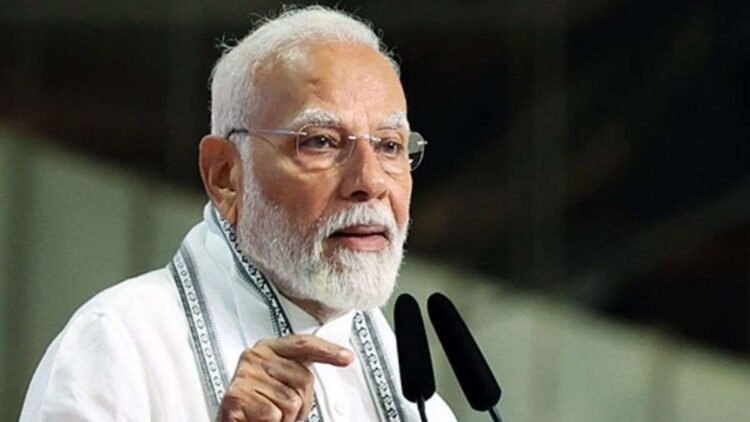 कार-बाइक इंडस्ट्री को मिलेगी नई रफ्तार, पीएम मोदी ने बताया कैसे भारत बनेगा ग्लोबल ऑटो हब