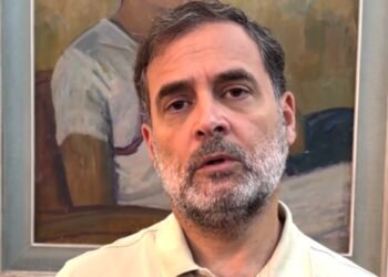 राहुल गांधी ने UPI टैक्स वापस लेने की मांग की, वीडियो जारी कर पीएम मोदी से की अपील, कहा-अमेरिका के आगे घुटने न टेकें