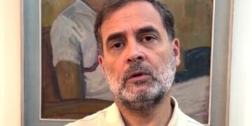 राहुल गांधी ने UPI टैक्स वापस लेने की मांग की, वीडियो जारी कर पीएम मोदी से की अपील, कहा-अमेरिका के आगे घुटने न टेकें