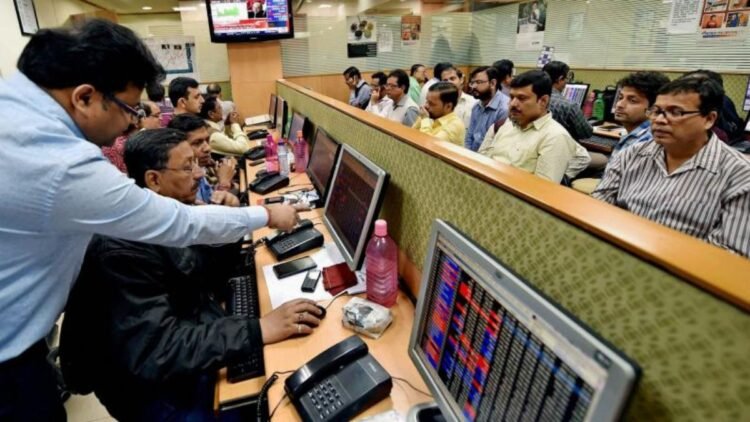 Stock Market Today 22 September, 2026: मामूली तेजी के साथ खुला शेयर बाजार, आईटी स्टॉक्स में गिरावट