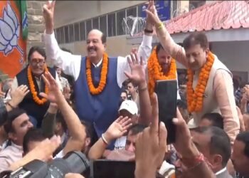 3 मंत्रियों के जिले में कांग्रेस को झटका, 26 साल बाद शिमला जिला परिषद अध्यक्ष-उपाध्यक्ष पद पर BJP का कब्जा