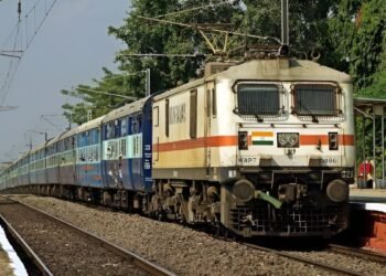 जोधपुर से दिल्ली, मुरादाबाद, बरेली, गोंडा के रास्ते गोरखपुर तक चलेगी पूजा स्पेशल ट्रेन, देख लें पूरा शेड्यूल