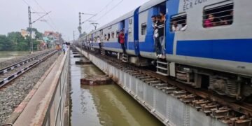 7 सितंबर को रद्द रहेंगी बिहार की ये 10 ट्रेनें, पुनपुन नदी का जलस्तर बढ़ने से बंद किया गया रेल ब्रिज