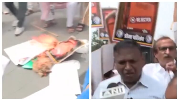 हिरासत में लिए गए कांग्रेस नेता उदित राज, दिल्ली में RSS मुख्यालय के बाहर मनुस्मृति की प्रतियां जलाईं थीं