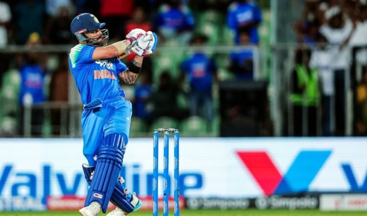 kapil dev praises virat kohli for crossing 15000 runs milestone in odi