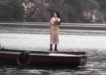 नैनीताल की झील में गिरेंगी जाह्नवी कपूर,‘पीएन-36’ की शूटिंग जारी:बोट हाउस क्लब के पास फिल्माए जा रहे सीन, 20 अक्टूबर तक रहेगी फिल्म यूनिट