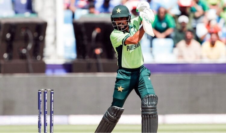 Sri Lanka से हार के बाद Final मुकाबले में Babar Azam से बड़ी पारी चाहते हैं Mike Smith