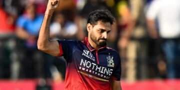 bhuvneshwar kumar returns to team india t20i squad after four years