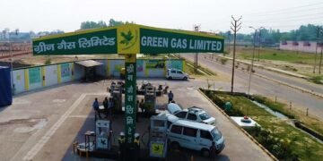CNG की कीमतों में 3.25 रुपये तक की बढ़ोतरी, लखनऊ और आगरा में 107 रुपये प्रति किलो तक पहुंचा रेट