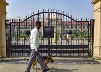 MBBS में बुजुर्गों को 1% कोटा देने से इलाहाबाद हाई कोर्ट का इनकार, NEET में आरक्षण की मांग खारिज