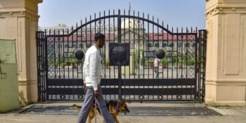 MBBS में बुजुर्गों को 1% कोटा देने से इलाहाबाद हाई कोर्ट का इनकार, NEET में आरक्षण की मांग खारिज