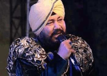 Rajpal Yadav Supports Daler Mehndi Against Minister