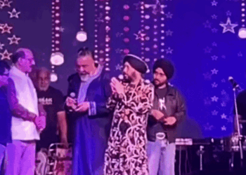 दलेर मेहंदी को नशे में बताकर मंत्री ने किया अपमानित:गौहर खान को थप्पड़ पड़ने से लेकर, सुनील पाल को भगाए जाने तक, जानिए मंच पर हुए ऐसे ही विवाद