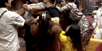 Bigg Boss 20 Controversy | Mahi Vij Screams After Fight With Nakul