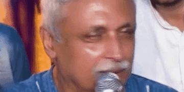 Naseeruddin Shah & Piyush Mishra Controversy