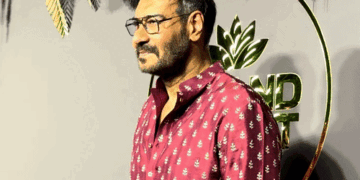 जैकी श्रॉफ, आनंद पंडित की प्री-दिवाली पार्टी में पहुंचे:टाइगर पर हमले के बाद दूसरी पब्लिक अपीयरेंस, रकुल प्रीत, उर्वशी रौतेला, सोनू निगम समेत कई सेलेब्स आए