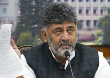 ‘मेटा चश्मे से मेरी और केरल के सीएम की जासूसी की गई’, डीके शिवकुमार ने किया बड़ा दावा