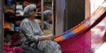 Zeenat Aman Jaipur Visit | The Royals Shooting Photo Update
