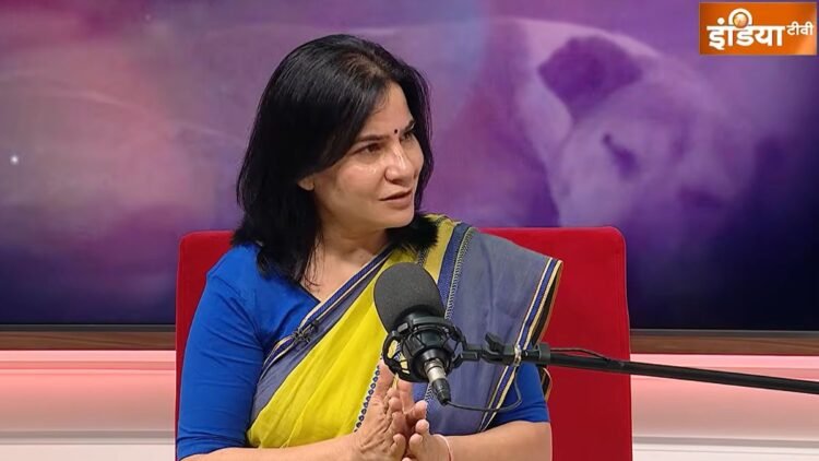 बंदर की खोपड़ी तोड़ेंगे, खरगोश की हड्डियां चटकाएंगे! नए नियमों पर भड़कीं गौरी मौलेखी, कहा- जानवरों की पीड़ा को अनदेखा नहीं किया जाना चाहिए