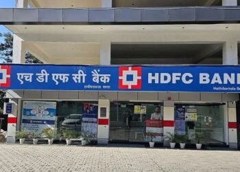 रेपो रेट बढ़ते ही HDFC बैंक ने ग्राहकों को दी बड़ी राहत, MCLR में 15 बेसिस पॉइंट तक कटौती; जानिए किसकी EMI होगी कम