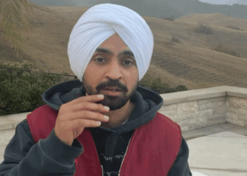 दिलजीत दोसांझ बोले- 30 को दिल्ली में मिलूंगा:लाइव आकर कहा- परमिशन मिल गई है, हवा में तीर मत चलाओ