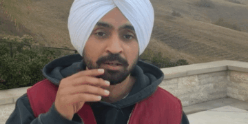 दिलजीत दोसांझ बोले- 30 को दिल्ली में मिलूंगा:लाइव आकर कहा- परमिशन मिल गई है, हवा में तीर मत चलाओ