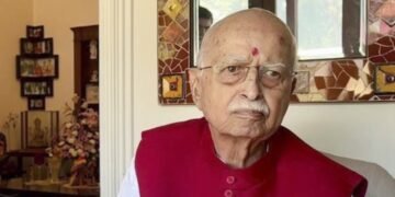 लाल कृष्ण आडवाणी अस्पताल में भर्ती, सीने में इंफेक्शन की शिकायत, अपोलो हॉस्पिटल में चल रहा इलाज