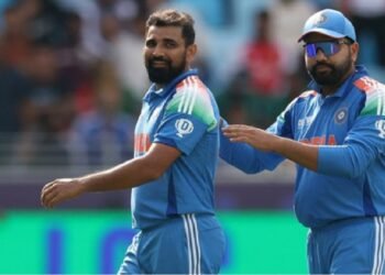 Dinesh Karthik बोले Mohammed Shami की Team India में वापसी पर विचार करने की जरूरत नहीं