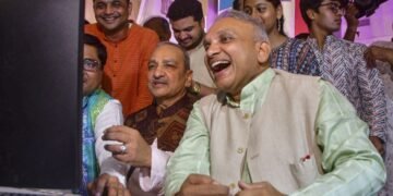 BSE और NSE ने जारी किया मुहूर्त ट्रेडिंग का दिन और समय, जानें किस दिन रहेगी बाजार की छुट्टी