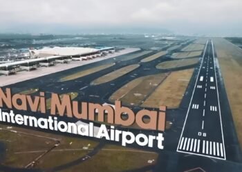 नवी मुंबई एयरपोर्ट से पुणे, बोरीवली, दादर का सफर होगा आसान! शुरू होगी ई-बस सेवा; महिलाओं-बच्चों को भी मिलेगा फायदा