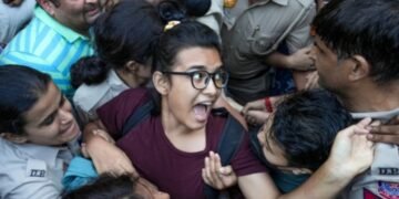 ‘हम पीस बॉन्ड पर साइन नहीं करेंगे’, दिल्ली HC से झटका मिलने के बाद नेहा बोरा का बड़ा बयान, जानें क्या कहा
