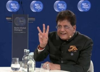 ‘11 साल में एक फूटी कौड़ी नहीं मिली’, जर्मनी में पीयूष गोयल ने अमीर देशों को सुनाई खरी खोटी, जलवायु फंड पर खोली पोल