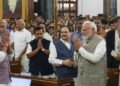 PM मोदी के सार्वजनिक जीवन के 25 साल पूरे, किस बीजेपी नेता ने क्या कहा? यहां पढ़ें