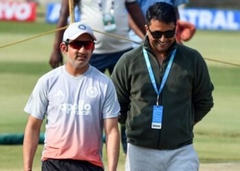 pragyan ojha to lead bcci selection meeting for new zealand tour