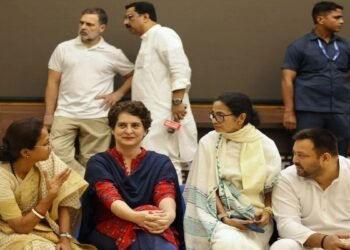 राहुल गांधी ने INDIA ब्लॉक के सांसदों को आज अपने घर पर ‘चाय’ के लिए बुलाया, यहीं से तैयार होगी आगे की रणनीति