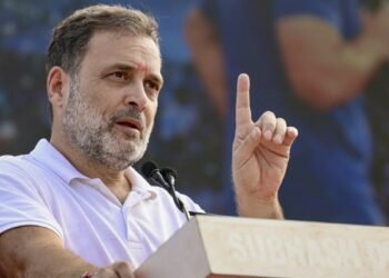 SIR पर विवाद के बीच विदेश दौरे पर निकले राहुल गांधी, भाजपा बोली- ‘ये फिर चिल्लाते हैं कि वोट चोरी हो गया’