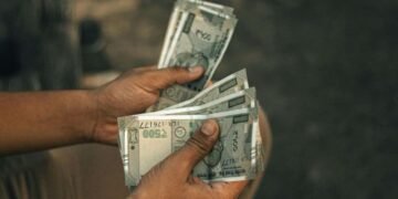 इस राज्य के सरकारी कर्मचारियों की सैलरी में होगा इजाफा, CM ने 3% महंगाई भत्ता बढ़ाने का किया ऐलान