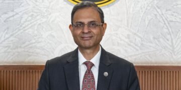 क्या UPI ट्रांजैक्शन पर MDR फीस वसूलने से पड़ेगा असर, जानें क्या बोले RBI गवर्नर संजय मल्होत्रा
