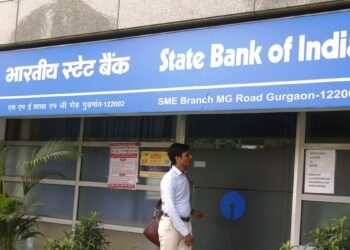 SBI के ग्राहकों का डेटा डार्क वेब पर लीक होने का शक, 3897 रिकॉर्ड सामने आने के बाद बैंक ने शुरू की जांच