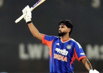 Shreyas Iyer ने शतक लगाकर ICC T20I Rankings के टॉप 10 में बनाई जगह, पहुंचे 7वें नंबर पर