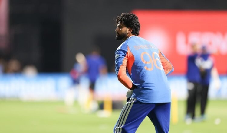 india beat new zealand in first t20i as shreyas iyer praises naman dhir