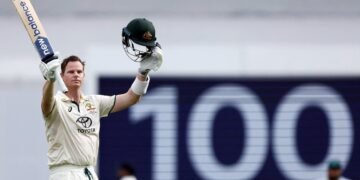 steve smith ruled out of third test against south africa due to neck injury