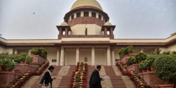 ‘तो धरने पर बैठ जाएंगे जज…’, सुप्रीम कोर्ट ने केंद्र सरकार को क्यों दी चेतावनी?