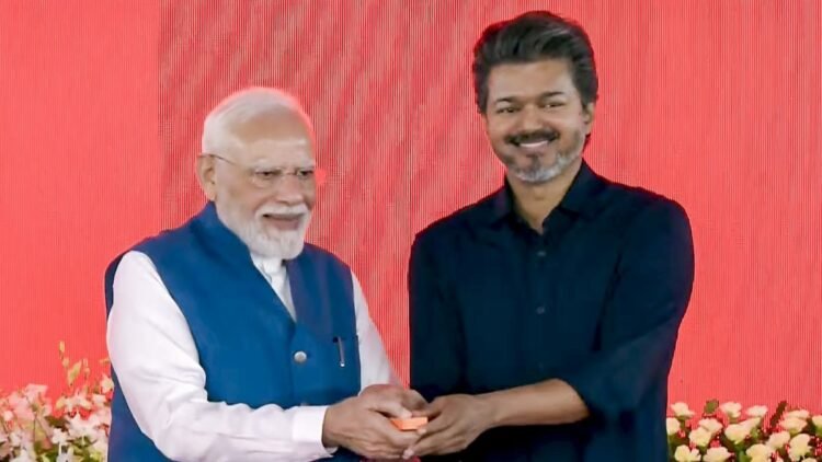 तमिलनाडु CM विजय ने मंच से ही PM मोदी से कीं 6 रिक्वेस्ट, जानें उनके सामने क्या-क्या मांगें रख दीं