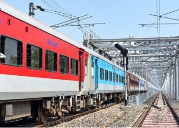 ओडिशा में भूस्खलन से रेल यातायात पर बुरा असर, 13 से 22 अक्टूबर तक कई ट्रेनें रद्द, कुछ के शेड्यूल में बदलाव
