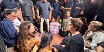 अंकिता भंडारी मर्डर केस में इंडिया गेट पर धरना दे रहे उसके माता-पिता पुलिस हिरासत से रिहा, कई कांग्रेसी नेता अभी भी डिटेन