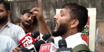 दिल्ली में कांग्रेस कार्यकर्ताओं ने की कश्मीरी युवक की पिटाई, बीजेपी ने साधा निशाना