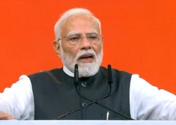 ‘आलोचकों ने मुझे अपने भीतर झांकना सिखाया’, सेवा ज्योति कार्यक्रम में बोले PM मोदी; कहा- ‘हर संकट मेरे धैर्य की परीक्षा’