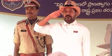 तेलंगाना के CM रेवंत रेड्डी का ऐलान, शहीद पुलिसकर्मियों के परिवारों को मिलेंगे 2 करोड़ रुपये